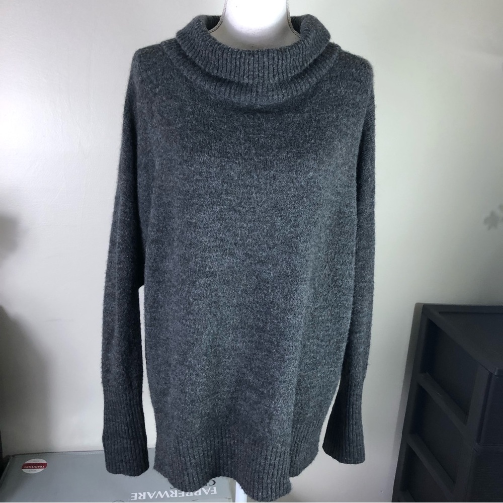 Lara knit women’s mock neck oversized angora blend pullover sweater Sz M dk gray